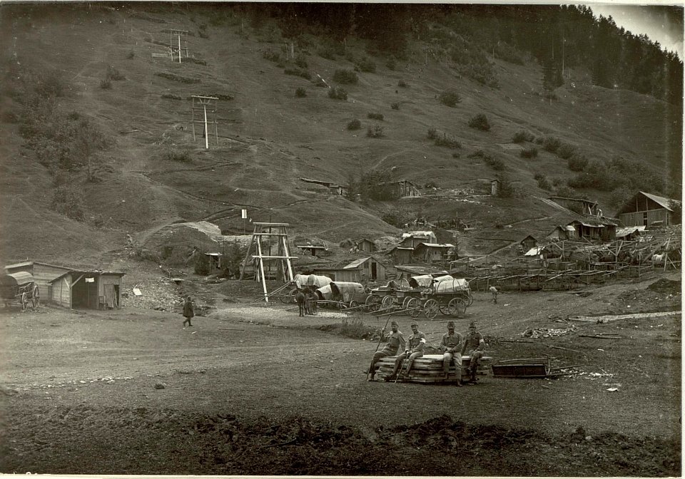 Untere Seilbahnstation Seisera. (BildID 15460748)