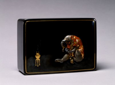 Unno Moritoshi - Covered Box with Monkey Posing as a Collector - Walters 5393 - Top