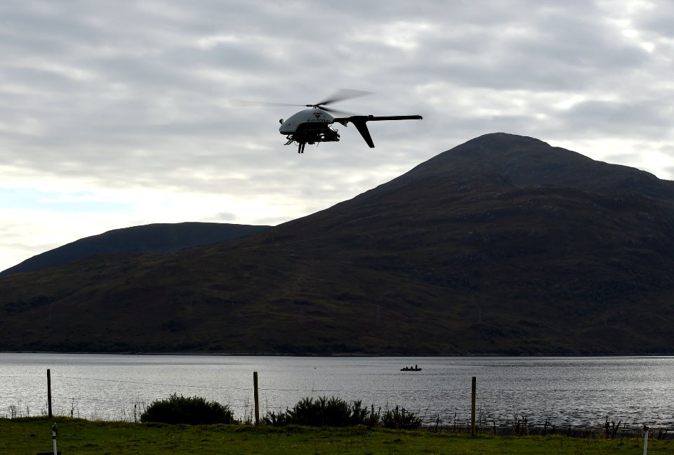 Unmanned Warrior 161009-N-PO203-306
