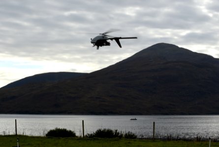Unmanned Warrior 161009-N-PO203-306