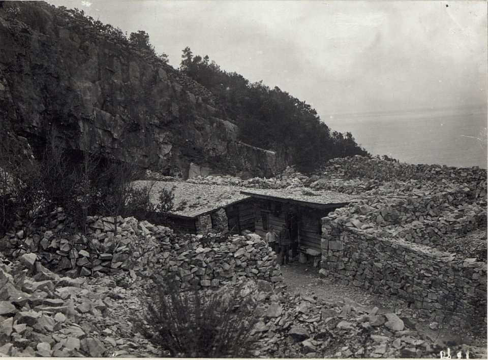 Unterkünfte a.d.Meeresküste 5.7.17. (BildID 15604324)