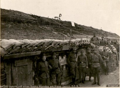 Unterkunff eines Baons-Komdos am Piave-Damm 15.3.18. (BildID 15616687)