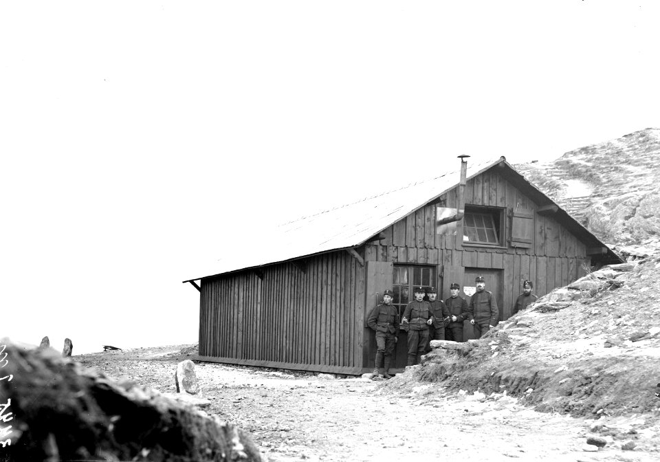 Unterkunftshütte auf der Alpe di Grun - CH-BAR - 3239751