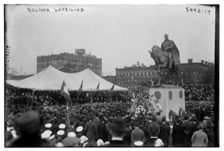 Unveiling Bolivar LCCN2014712404