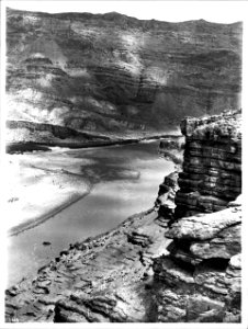 Upper Colorado River below Lee's Ferry, Grand Canyon, 1900-1930 (CHS-3885) photo