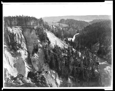 Upper Falls of the Yellowstone River LCCN95514223