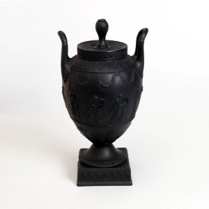 Urn (England), 1780–1800 (CH 18349581-3)