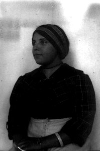Urzelina, ilha de São Jorge, 1910, modos de trajar, 26, Arquivo de Villa Maria, Angra do Heroísmo, ilha Terceira, Açores