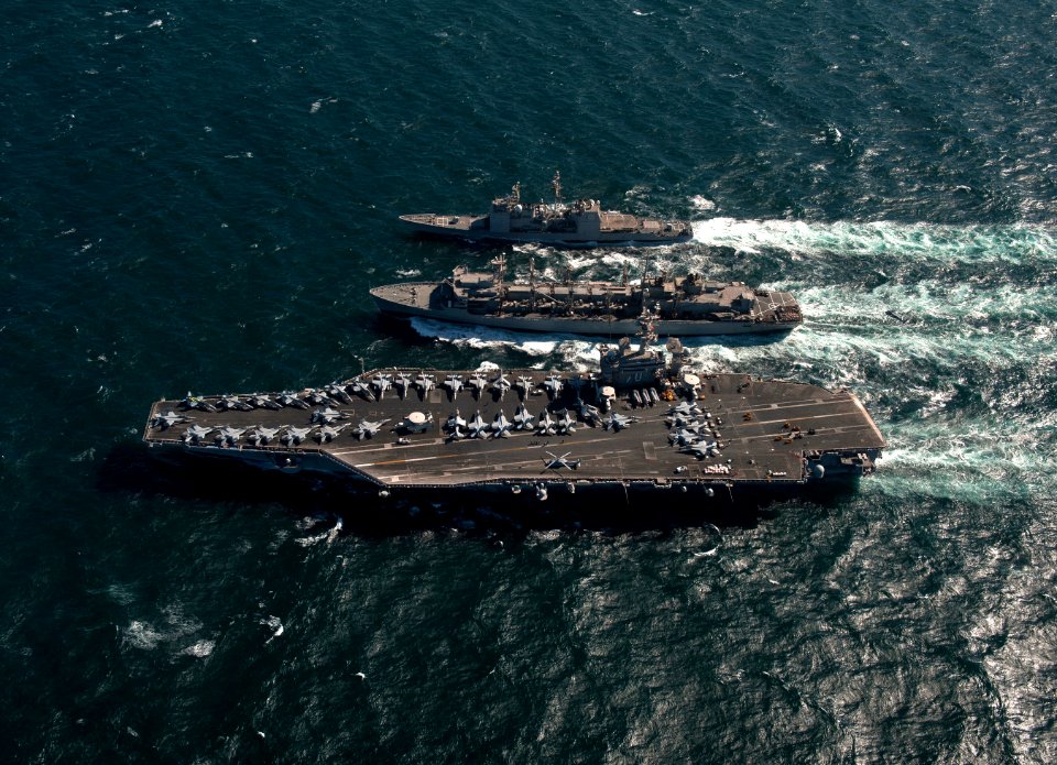 US 5th Fleet in Persian Gulf 120306-N-DR144-119