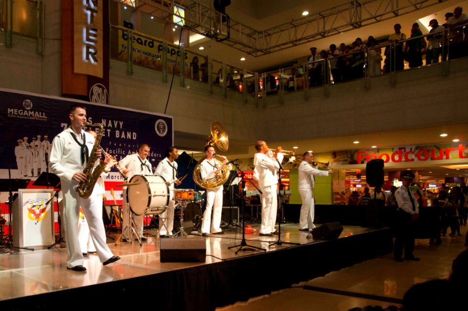 US 7th Fleet Band members perform at SM Mega Mall 120327-N-TC096-352