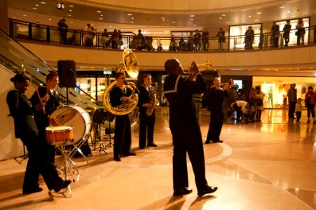 US 7th Fleet Band performs for locals in Hong Kong 120315-N-SD300-015