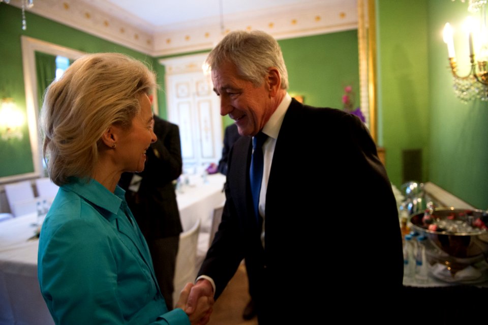 Ursula von der Leyen, Chuck Hagel 2014 2