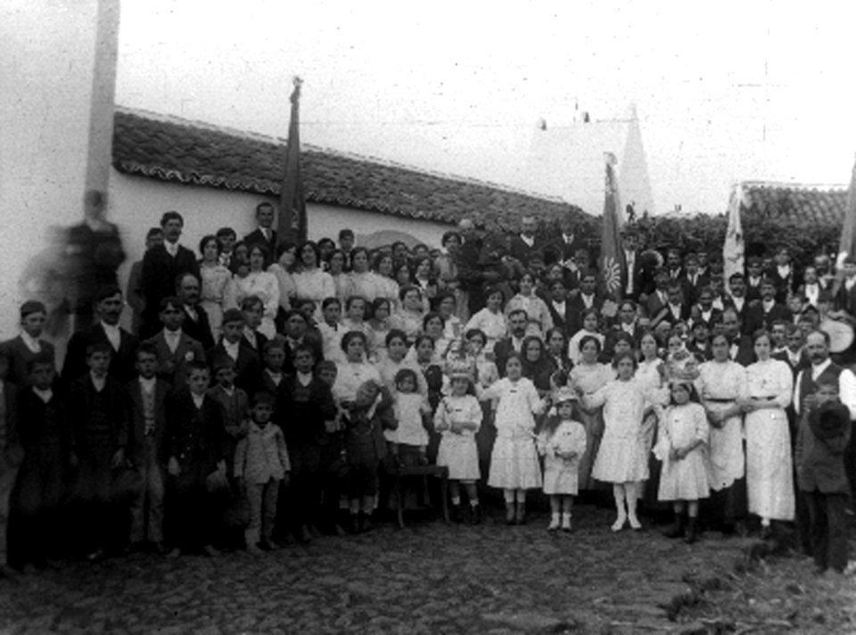 Urzelina, ilha de São Jorge, 1910, modos de trajar, 18, Arquivo de Villa Maria, Angra do Heroísmo, ilha Terceira, Açores