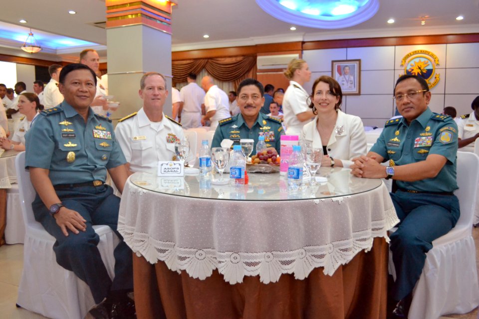US and Indonesia Open Annual CARAT Exercise - 8775024673