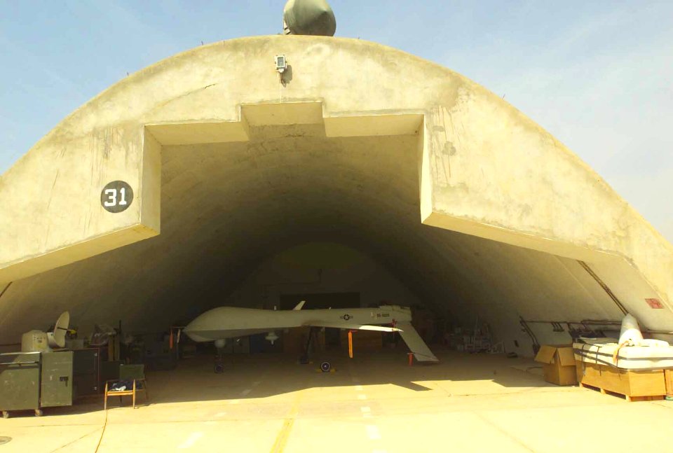 US Navy 020214-M-7370C-088 UAV