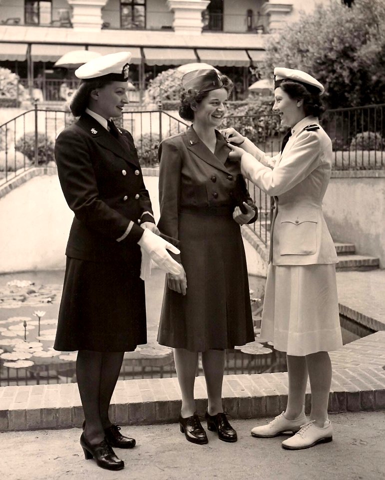 US Naval Hospital San Diego Nurses Modeling Uniforms ca1944