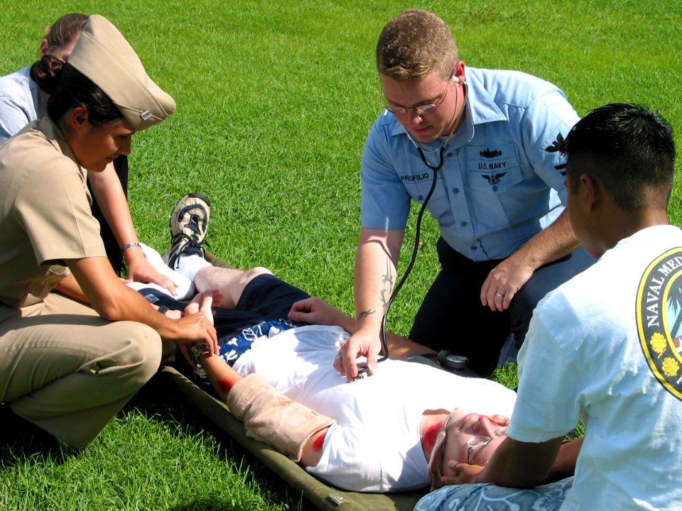 US Navy 020314-N-0000X-025 200 command members, Federal Fire Department personnel, and paramedics take part in an unannounced Mass Casualty Drill