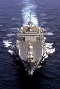 US Navy 010815-N-2743B-005 USS Mount Whitney underway