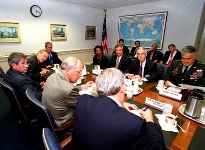 US Navy 010912-D-2987S-124 President Bush meets with DOD leadership following attacks on the Pentagon photo