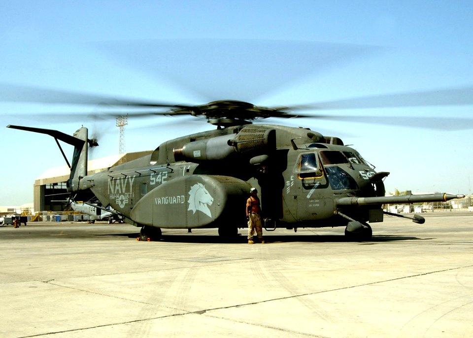 US Navy 020614-N-4374S-508 An MH-53E Sea Dragon helicopter from HM-14