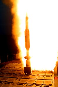 US Navy 020125-N-0000X-001 SM-3 Launch from CG 70