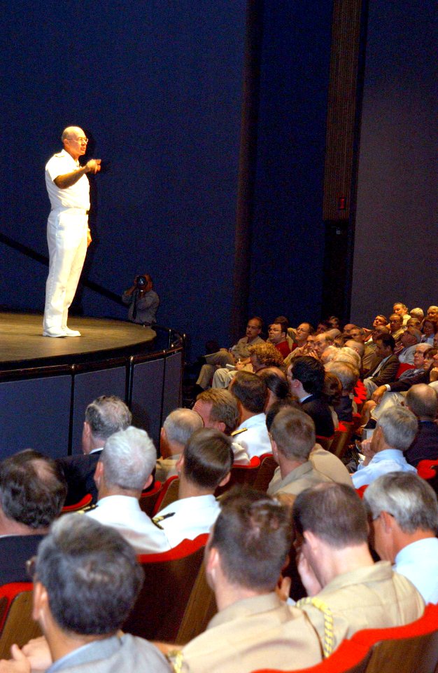 US Navy 021002-N-2383B-666 Admiral Vern Clark, Chief of Naval Operations, speaks to a full auditorium at the Virginia Beach Convention Center