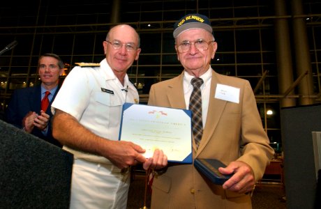 US Navy 020903-N-2383B-558 Admiral Vern Clark, Chief of Naval Operations ^ Bronze Star awardee from 1945
