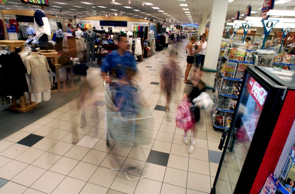 US Navy 020823-N-0000X-001 A military family shops at the Navy Exchange located at Naval Station Norfolk