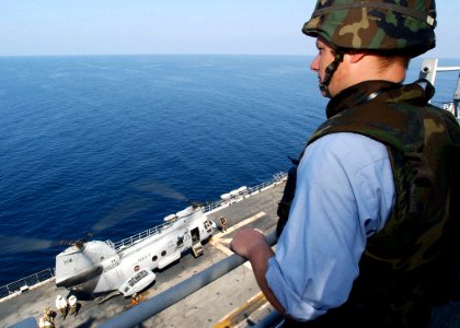 US Navy 021107-N-4374S-005 Standing watch on board USS Nassau
