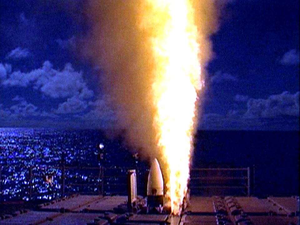 US Navy 021121-N-0000X-004 A developmental Standard Missile-3 (SM-3), designed to intercept short to medium-ranged ballistic missile threats