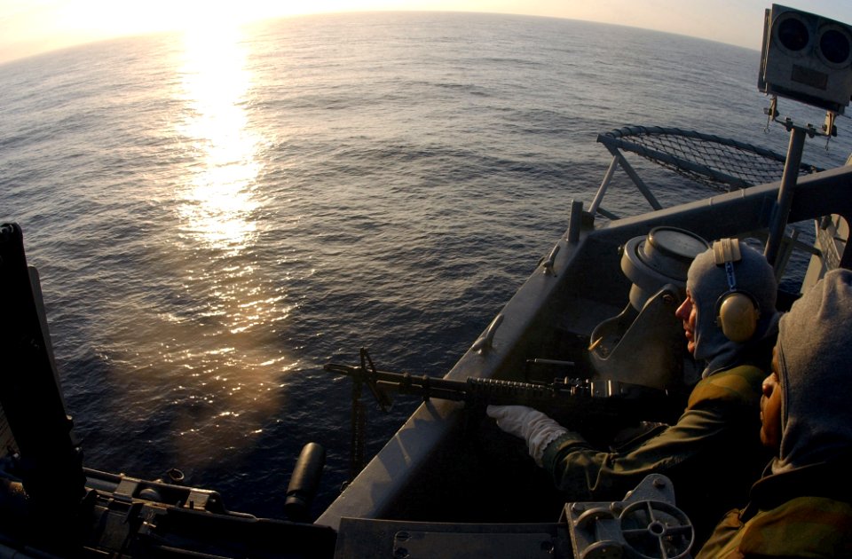 US Navy 030209-N-1810F-004 Ship's crew conduct M-16 machine gun qualifications and training exercises