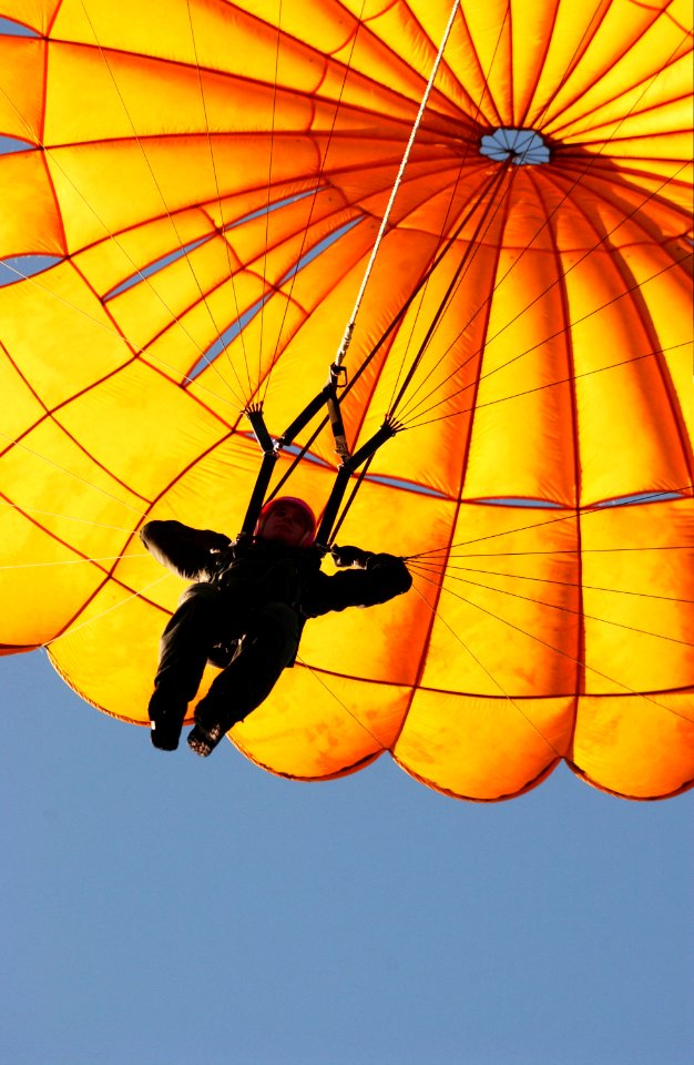 US Navy 021106-N-5862D-003 Navy, Air Force, and Marine Corps officers get a taste of the dynamics of parachuting by training with a parasail