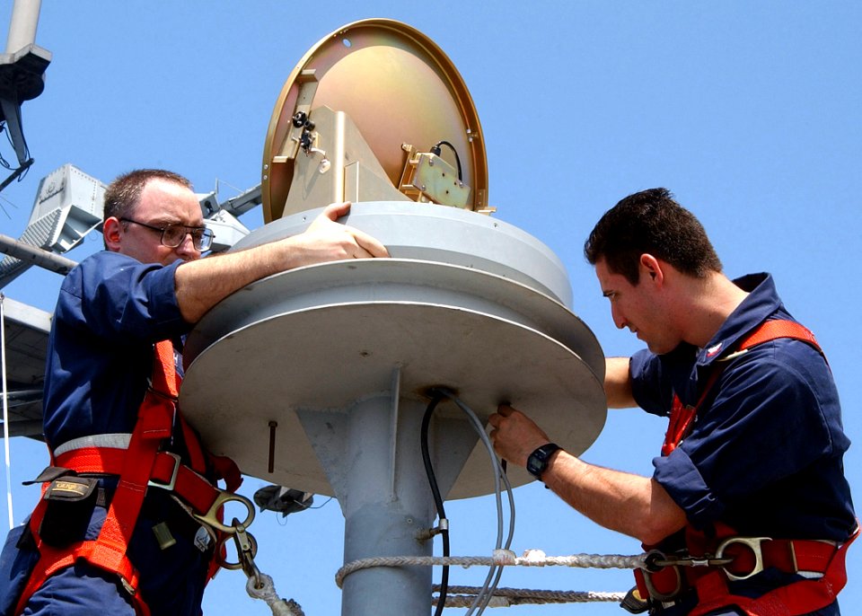 US Navy 021107-N-4374S-019 SITE TV antenna maintenance aboard USS Nassau