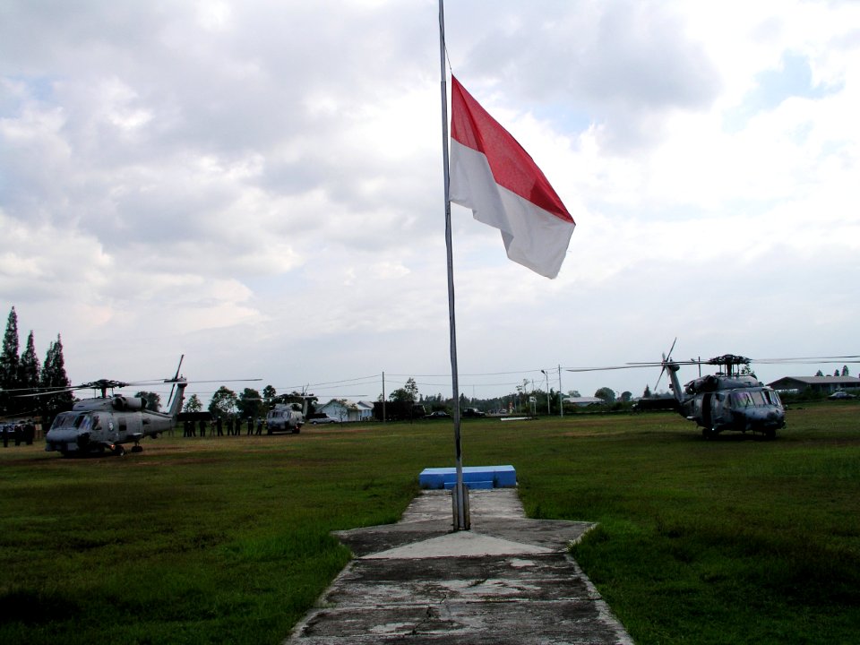 US Navy 050107-N-8218W-008 The Indonesian Flag flies at half-staff in honor of the victims of the recent Tsunami