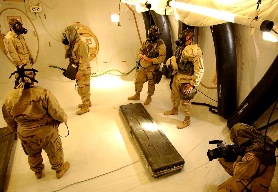 US Navy 030217-F-8362B-017 The 1st and 2nd Force Services Support Group (FSSG) receive Chemical Biological Protective Shelter (CBPS) training from Dan Breitenstein, Department of Defense Equipment Specialist
