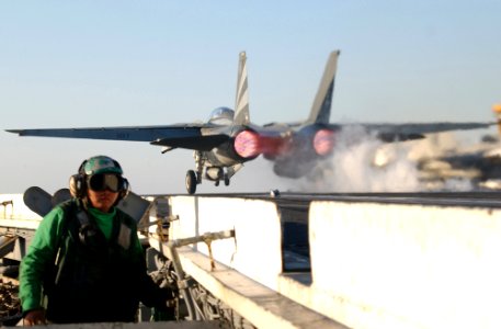 US Navy 030228-N-1810F-004 F-14 Tomcat launches from USS Kitty Hawk CVN 68