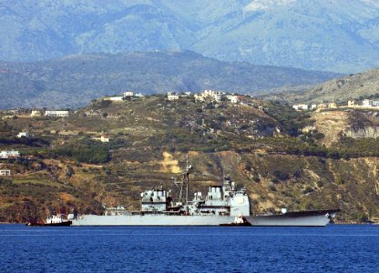 US Navy 050608-N-0780F-001 The guided missile cruiser USS Philippine Sea (CG 58) arrives in Greece for a port visit
