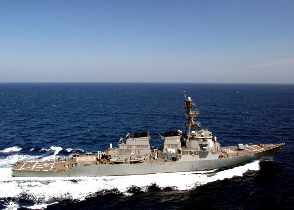 US Navy 030329-N-6141B-005 The guided missile destroyer USS Arleigh Burke (DDG 51) conducts underway operations in support of Operation Iraqi Freedom