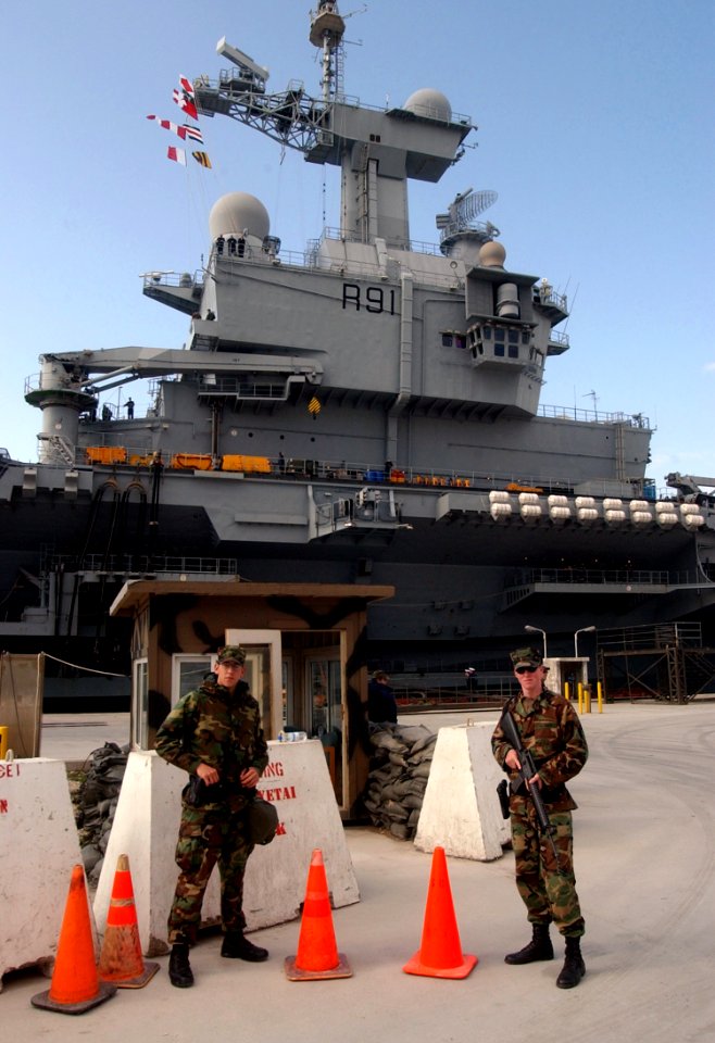 US Navy 030321-N-0780F-032 FS Charles DeGaulle (R 91) arrives for a port visit
