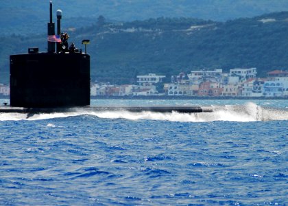 US Navy 070522-N-0780F-001 Los Angeles-class attack submarine USS San Juan (SSN 751) arrives for a routine port visit
