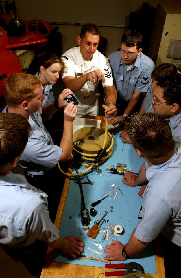 US Navy 030415-N-5862D-031 Mineman 2nd Class Mario Adame from Tucson, Ariz., is an instructor aboard the Mine Warfare Training Center