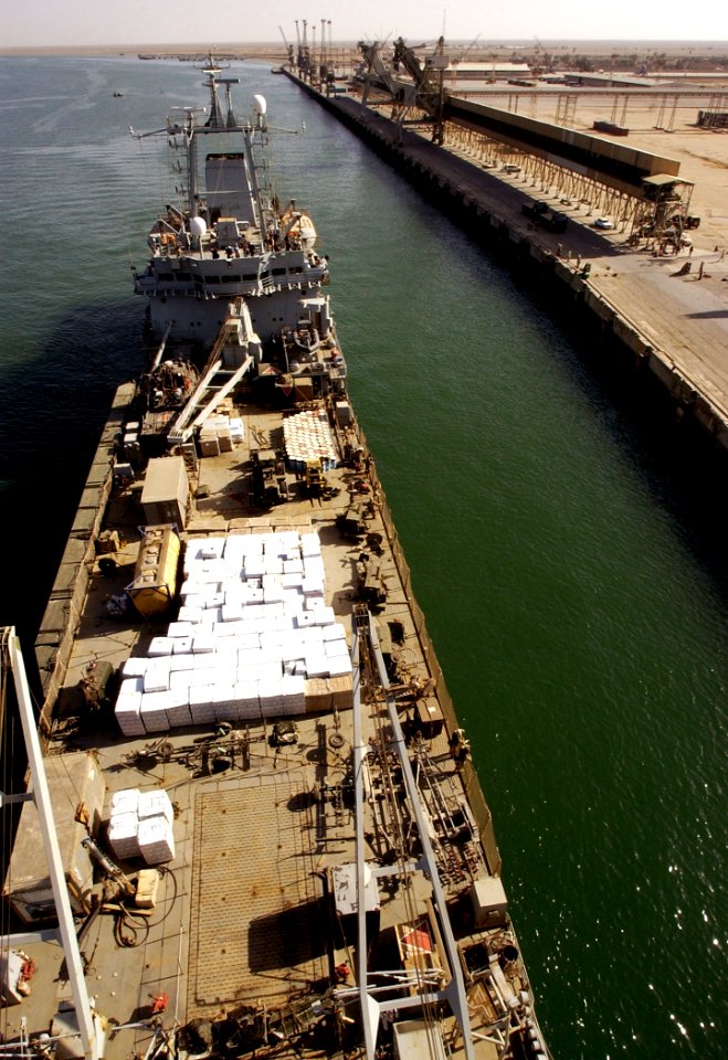 US Navy 030328-N-5319A-102 The Royal Fleet Auxiliary, Landing Ship Logistic RFA Sir Galahad (L 3005) arrives in the Iraqi port city and delivers the first shipment of humanitarian aid from coalition forces