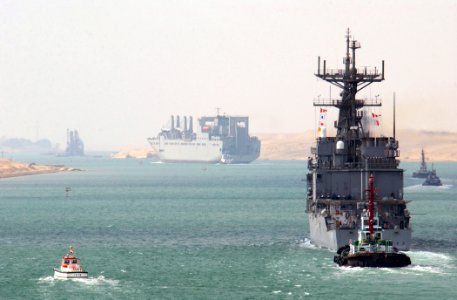US Navy 030426-N-6141B-014 The destroyer USS Deyo (DD 989), one of the many warships supporting Operation Iraqi Freedom, transits the Suez Canal
