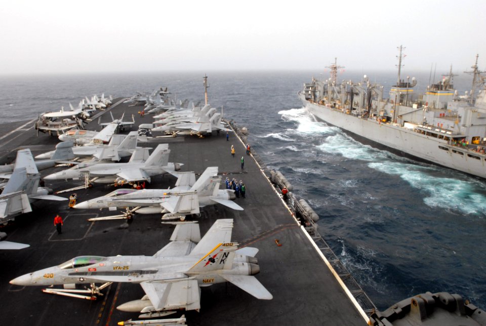 US Navy 090807-N-9132C-031 The aircraft carrier USS Ronald Reagan (CVN 76) transits the Gulf of Oman