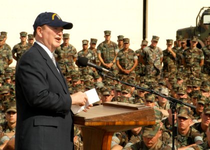 US Navy 030519-N-5024R-001 The Honorable Hansford T. Johnson, Acting Secretary of the Navy (SECNAV), speaks with U.S. Marines and Sailors stationed at the Marine Corps Base in Kaneohe Bay, Hawaii