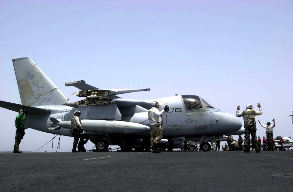US Navy 030604-N-2385R-001 Personnel assigned to Sea Control Squadron Twenty Nine (VS-29) begin start-up checks on an S-3B Viking on the flight deck aboard USS Nimitz (CVN 68)