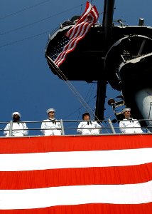 US Navy 030630-N-4048T-025 Sailors man the rails as USS Kearsarge (LHD 3) pulls in to Naval Station Norfolk