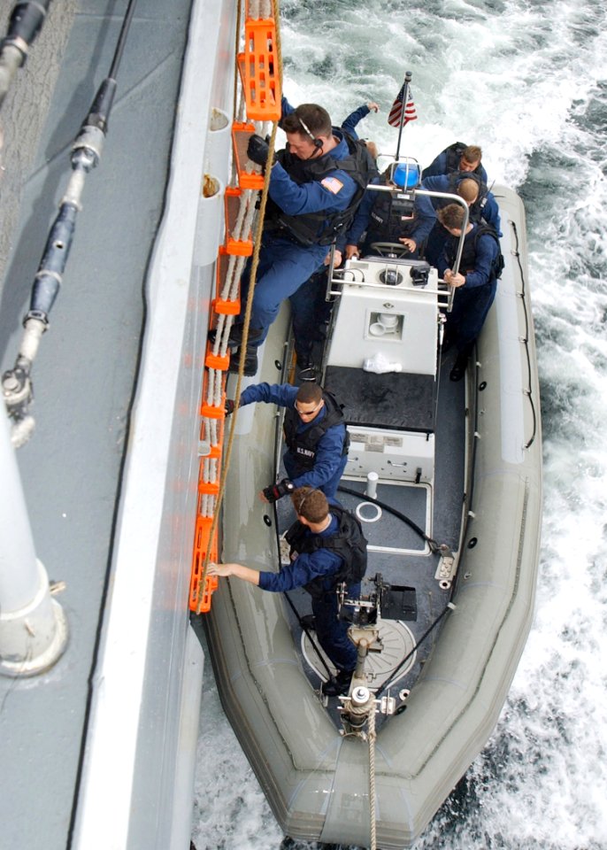 US Navy 030609-N-4374S-013 A member of Vessel Boarding Search and Seizure (VBSS) team from the aegis cruiser USS Vella Gulf (CG 72)