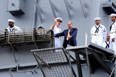 US Navy 080925-N-8546L-442 Rear Adm. Richard B. Wren speaks to the Honorable Dr. Donald C. Winter Secretary of the Navy