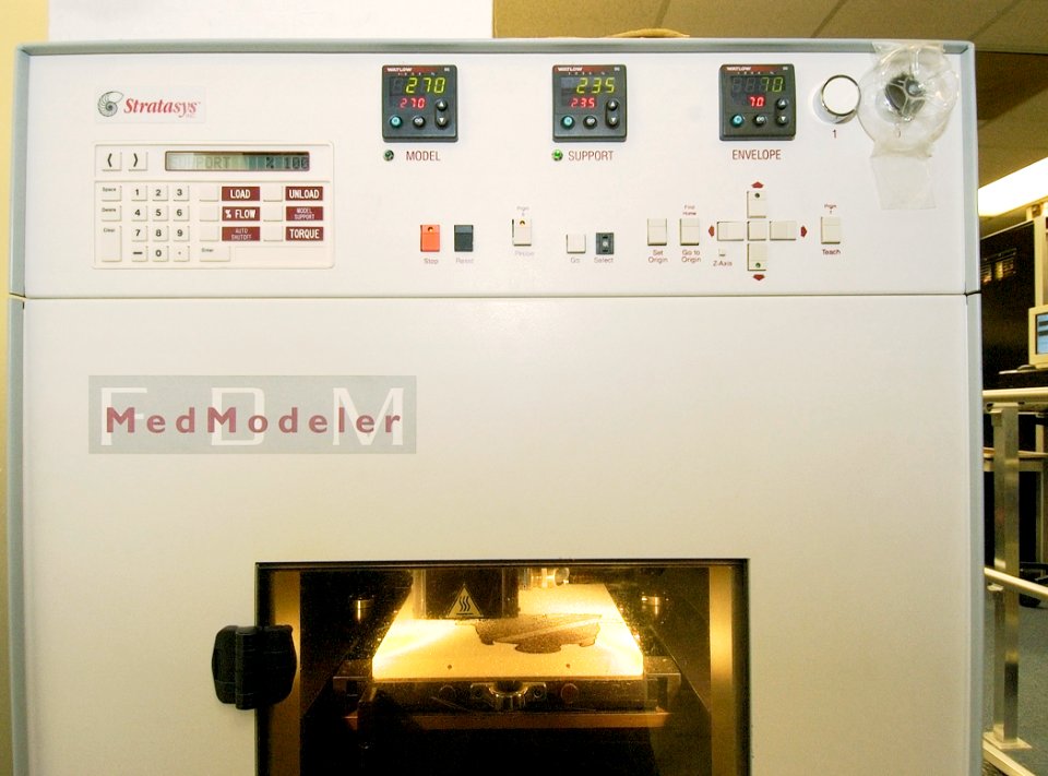 US Navy 030821-N-9593R-038 View of the MedModeler